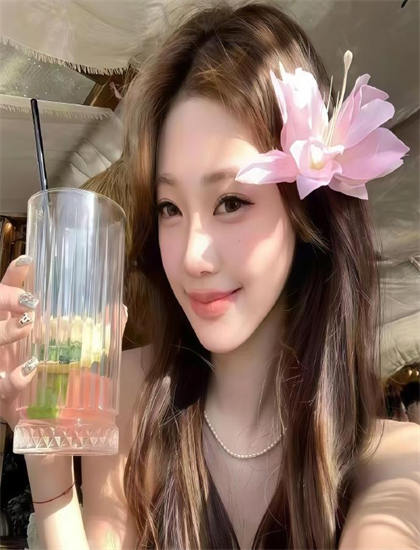 深入为了苟命我伪装失忆权臣白月光的世界：全面解读与深度心理分析，热搜话题